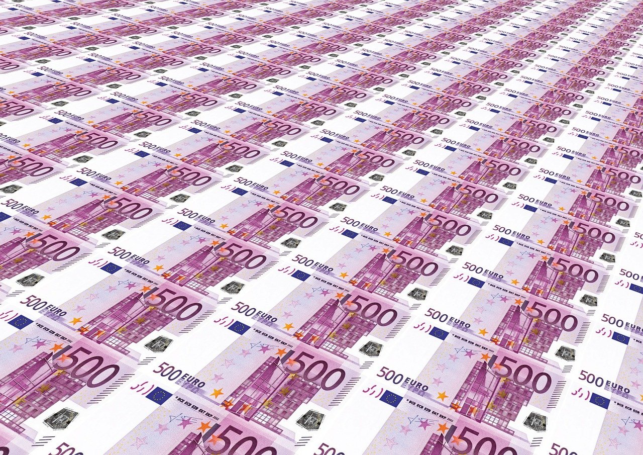 entdecken sie den digitalen euro: die zukunft des geldes in der eurozone. erfahren sie, wie diese digitale währung die finanzwelt revolutioniert, zahlungsprozesse vereinfacht und sicherheit bietet.