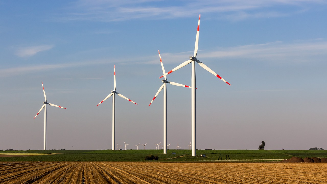 entdecken sie die neuesten entwicklungen und herausforderungen der energiewende in deutschland. erfahren sie, wie erneuerbare energien und innovative technologien die zukunft der energieversorgung gestalten.