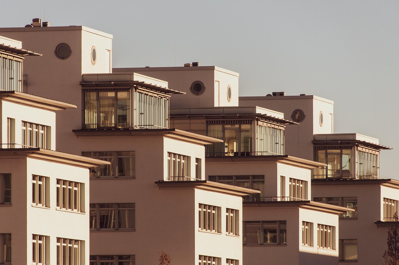 entdecken sie aktuelle trends und entwicklungen auf dem immobilienmarkt. informieren sie sich über preise, angebote und wertvolle tipps rund um immobilien in ihrer region.