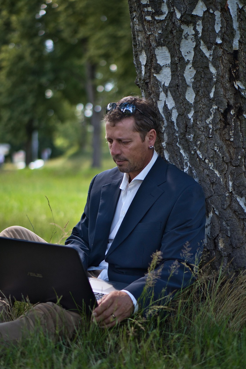 entdecken sie effektive strategien für eine ausgewogene work-life-balance. erfahren sie, wie sie berufliche verpflichtungen und persönliche zeit harmonisch miteinander verbinden können.
